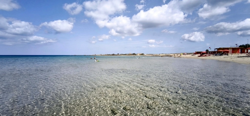 Una delle spiagge della costa brindisina - ph. Ida Santoro