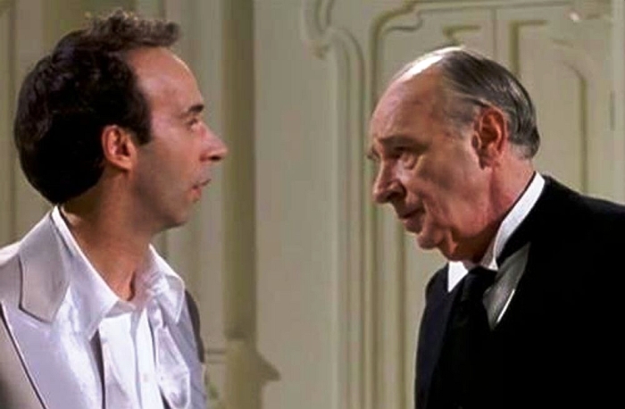 Roberto Benigni e Giustino Durano in <em>La vita è bella</em>