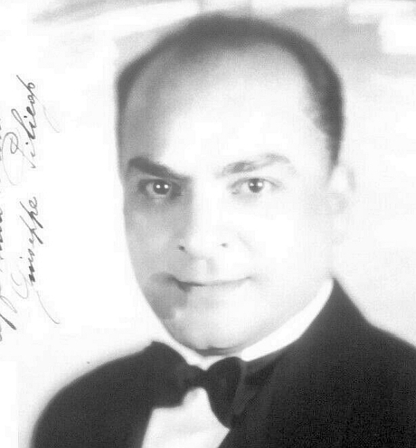 Foto autografata del tenore brindisino Giuseppe Piliego