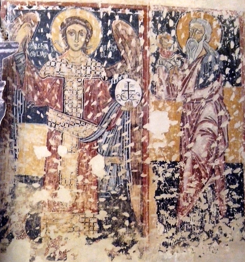 Chiesa di Sant'Anna. Affreschi di controfacciata raffiguranti San Michele Arcangelo e San Simeone