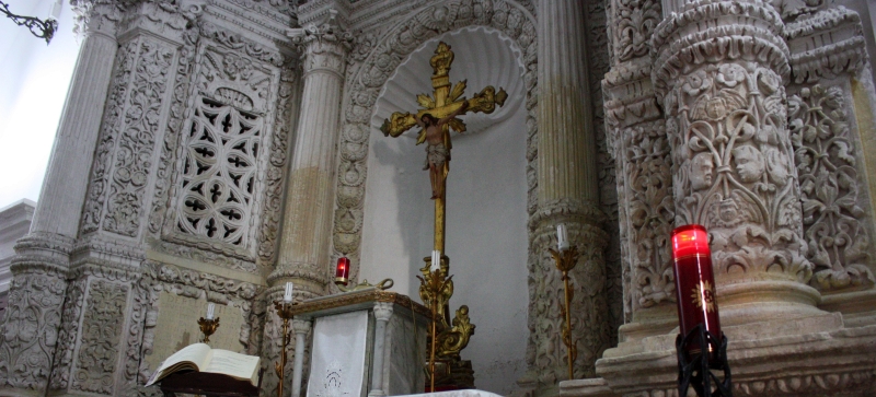 Brindisi. Chiesa di San Paolo eremita. Altare del SS. Sacramento, dettaglio