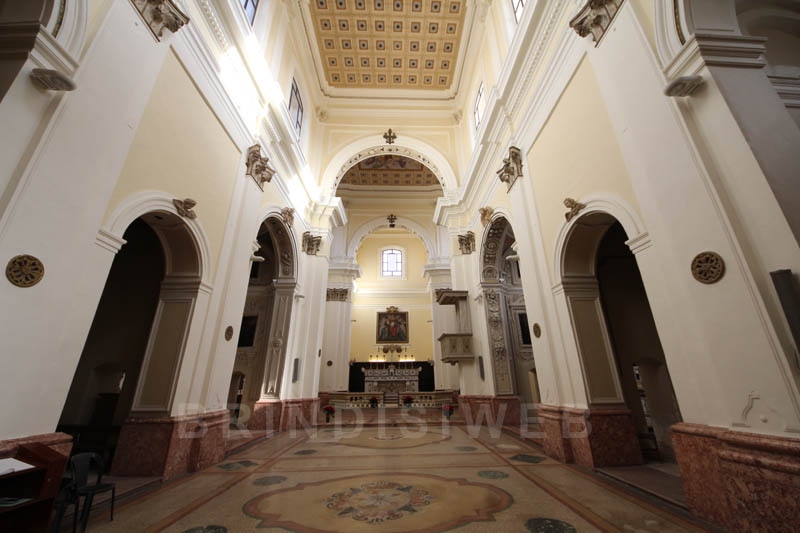 Brindisi. Chiesa di Santa Teresa. Interno