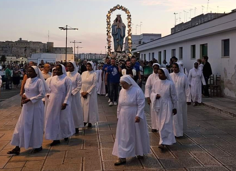 Processione Ave Maris Stella - ph. parrocchiale