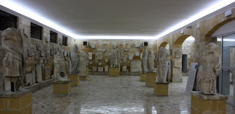 Brindisi. Museo Archeologico. Sezione epigrafica e statuaria
