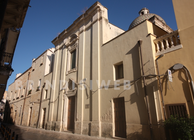 Brindisi. Chiesa di San Michele Arcangelo. Esterno
