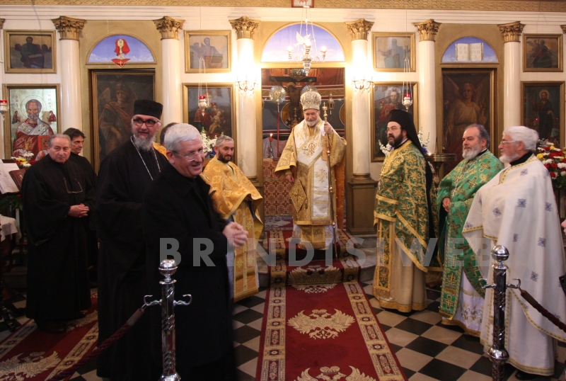Brindisi. Chiesa di San Nicola. S.E. il Metropolita Gennadios Zervos Arcivescovo Ortodosso d’Italia e Malta, durante l'Ordinazione Sacerdotale del Diacono Antonio Feseli