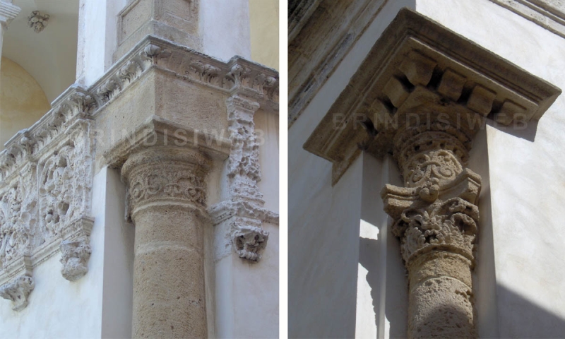 Brindisi. Palazzo De Marzo. Colonne e capitelli figurati con motivi vegetali