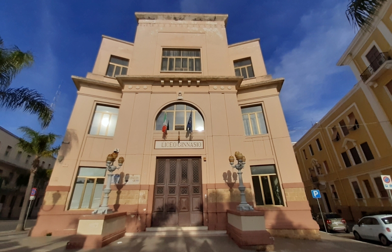 Brindisi. Liceo Ginnasio, prospetto principale