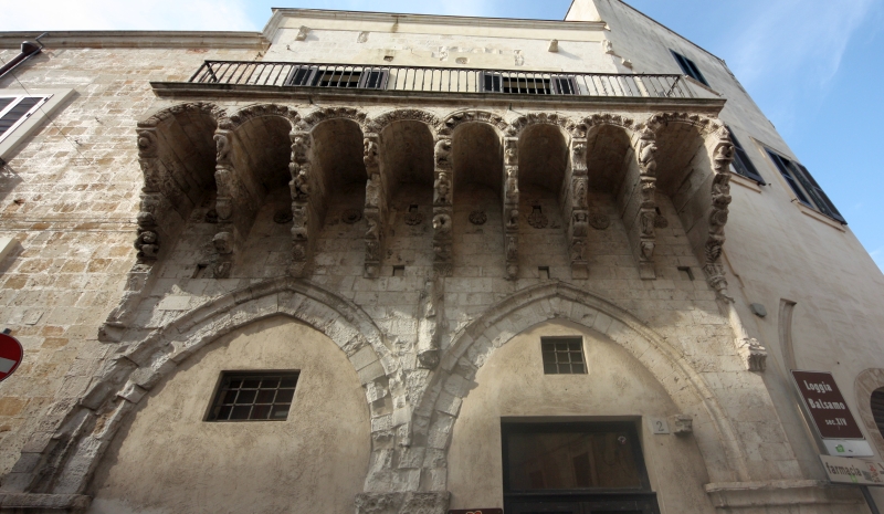 Brindisi. Loggia di Palazzo Balsamo