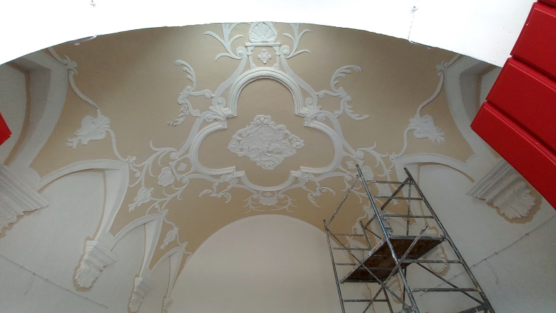 Brindisi. Masseria Masina. Cappella rurale, soffitto con elementi decorativi