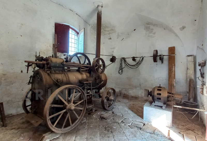 Brindisi. Masseria Masina. La macchina a vapore