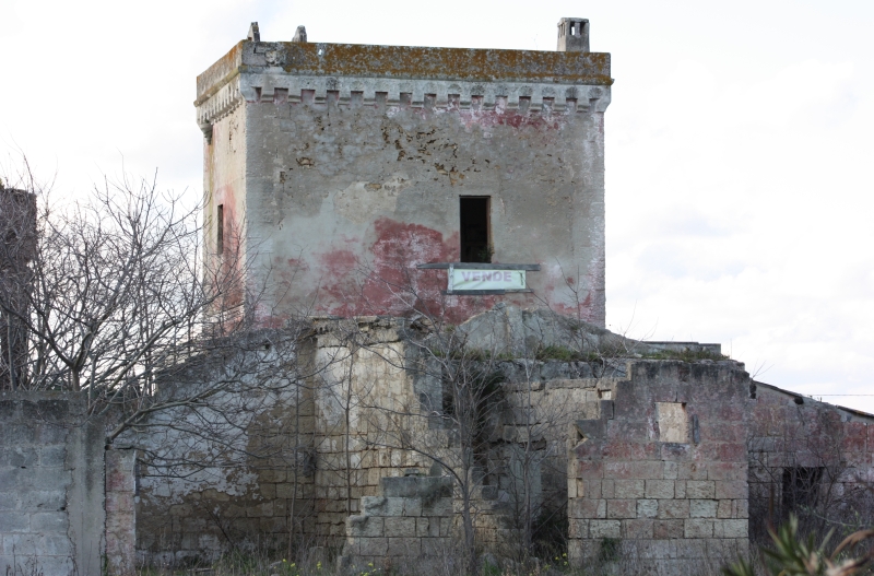 Brindisi. I resti della masseria e la torre del Plema, 2018