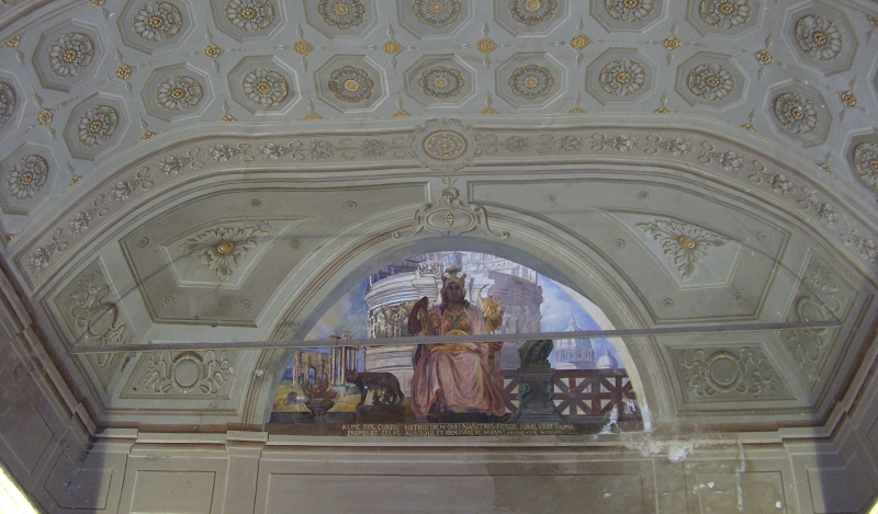 Latiano, Palazzo Imperiali. Salone di rappresentanza, pitture dell'artista latianese Agesilao Flora