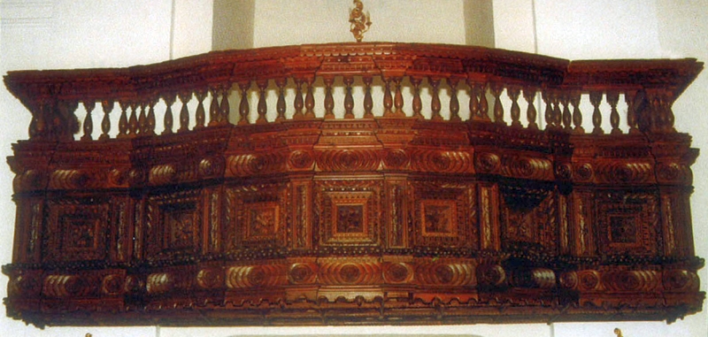 Mesagne. Chiesa di Sant'Anna. Matroneo di destra