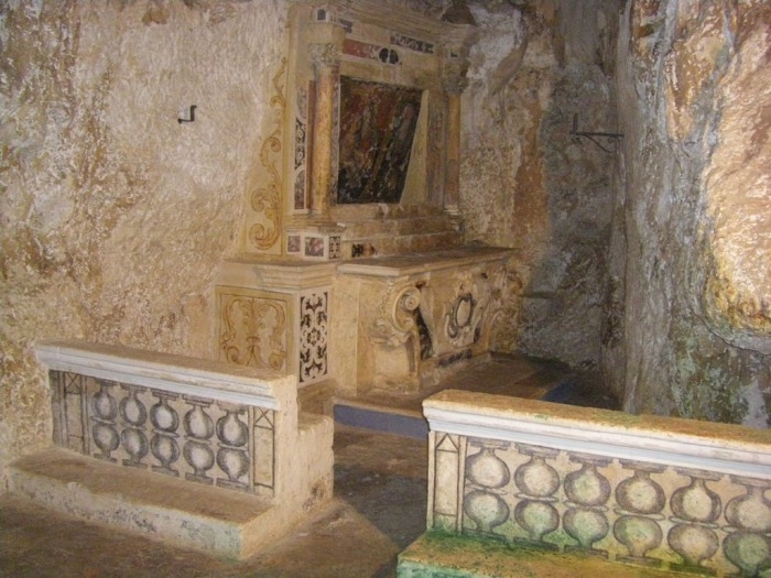 Ostuni. Santuario di Sant'Oronzo, interno - ph. Luigi D'Amato