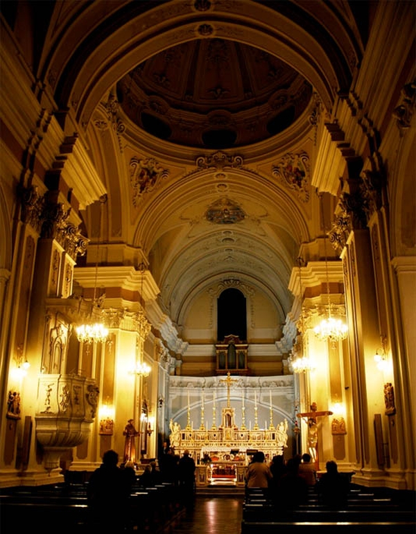 Ostuni. Chiesa di San Francesco. Interno