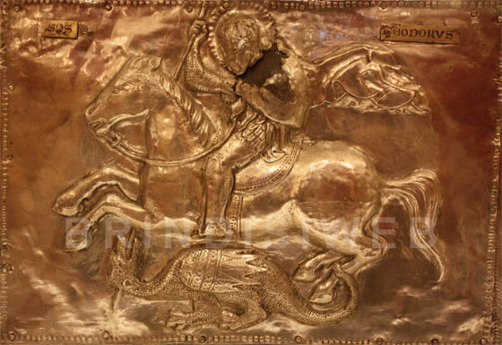 Arca di San Teodoro. Particolare della prima formella