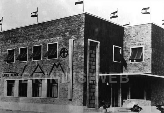 Aerostazione di Brindisi Linee aeree SAM Società Aerea Mediterranea, poi Ala Littoria - 1934