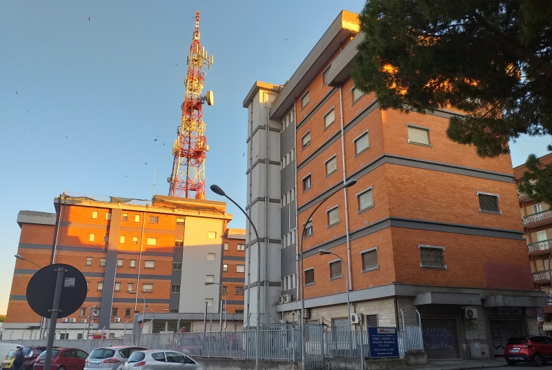 Brindisi. Palazzi della SIP (poi Telecom) al rione Santa Chiara (2021)