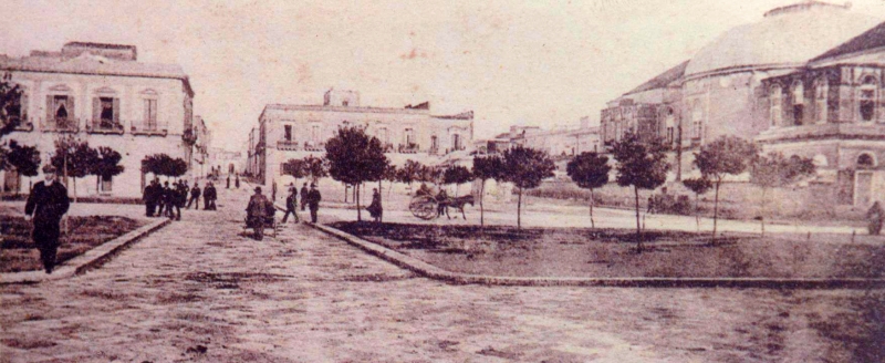 Piazza Cairoli nel 1901