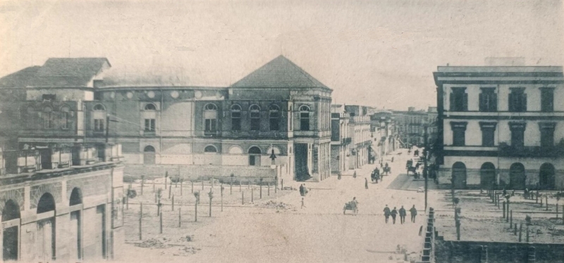 Piazza Cairoli nel 1901