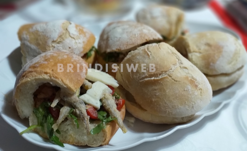 La tipica puccia della vigilia dell'Immacolata