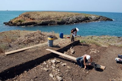 Campagna di scavo archeologico sugli Scogli di Apani (2008 - UniSalento)