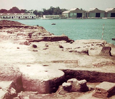 Resti dell'insediamento preistorico a Punta delle Terrare