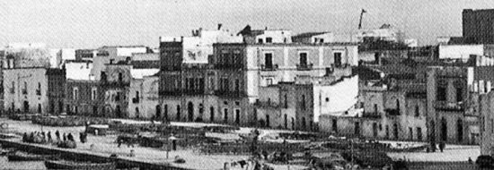 Le Sciabiche nel 1906: vista generale dei caseggiati demoliti nel 1936