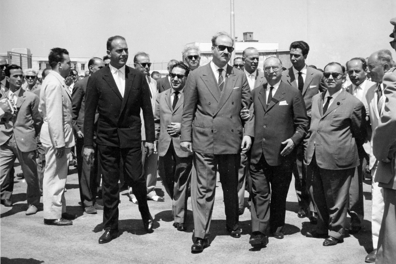 Da sx: il sindaco di S.Vito dei Norm. De Leonardis, il Presidente della Provincia sen. Vito Antonio Perrino, l'on. Giulio Caiati, il presidente del Consorzio del Porto comm. Teodoro Titi(1)