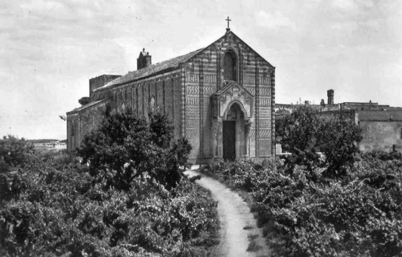 Cartolina d'epoca della chiesa di Santa Maria del Casale